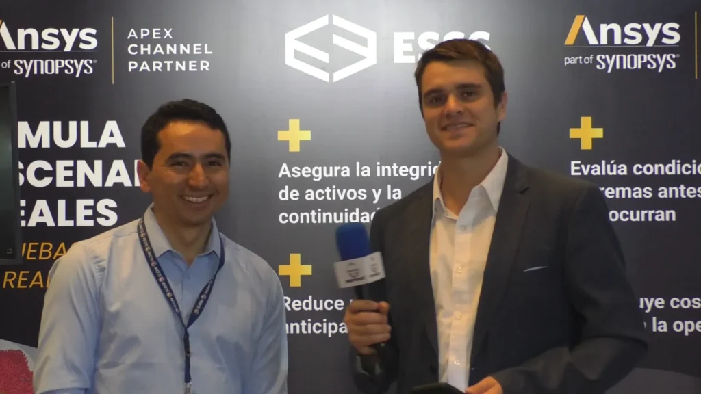 Fredy Roldan, during an interview at the SLOM 2025 event, talking about computational simulation for the energy industry.